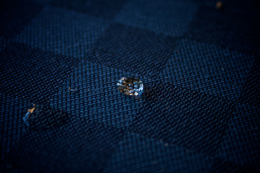 dentro una goccia d'acqua