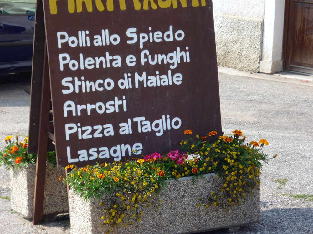 74 NON MANCA PROPRIO  NULLA...