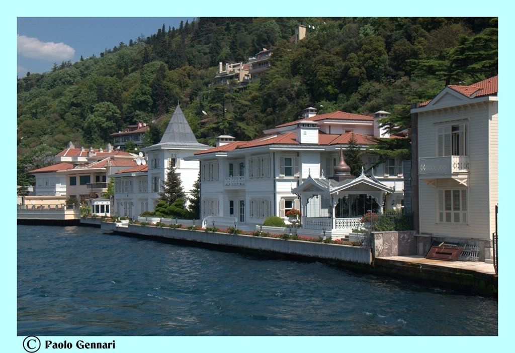 bosforo case vista mare