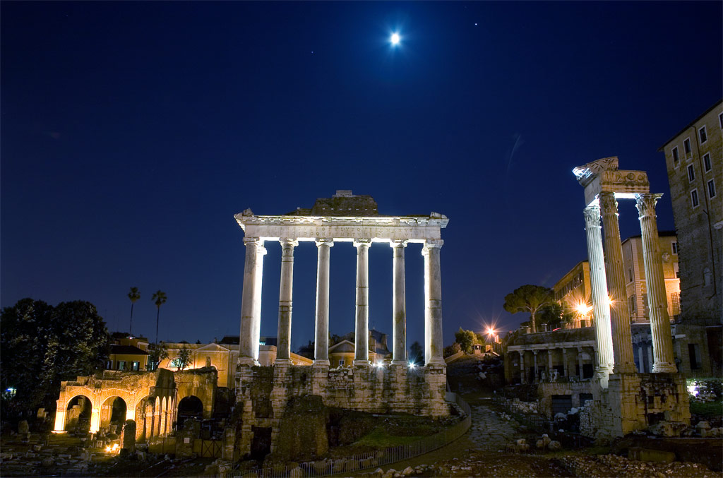 Fori Imperiali notturno 2