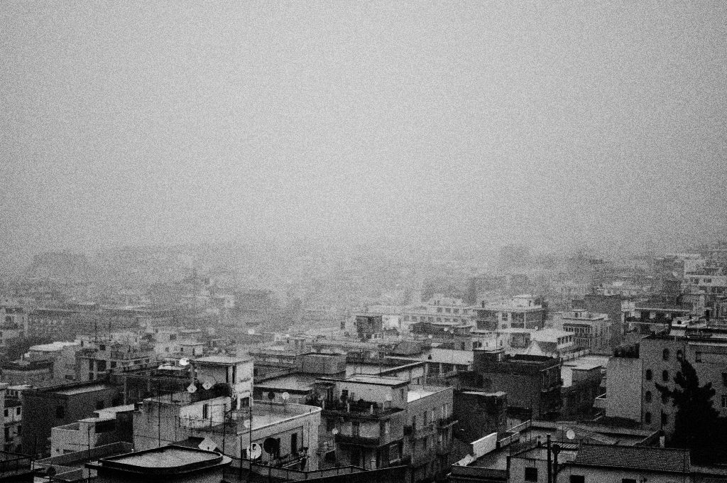 pioggia in bianco e nero