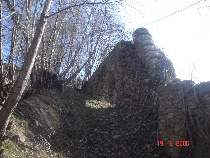 vecchio mulino  aprigliano (  cosenza )