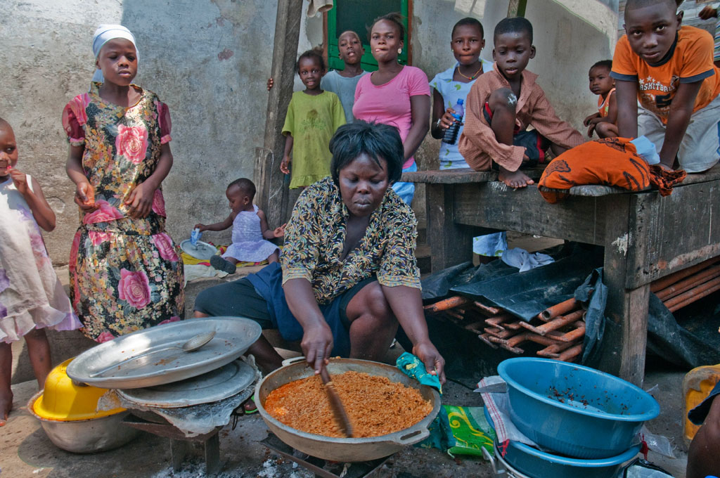 Accra: ora di pranzo