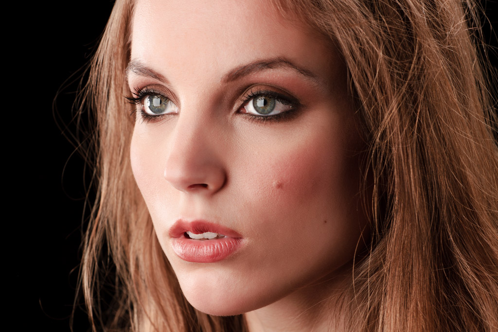 La ragazza di Praga, ritratto 3