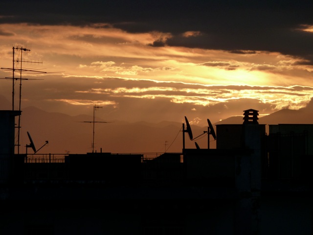 ...alba tecnologica...