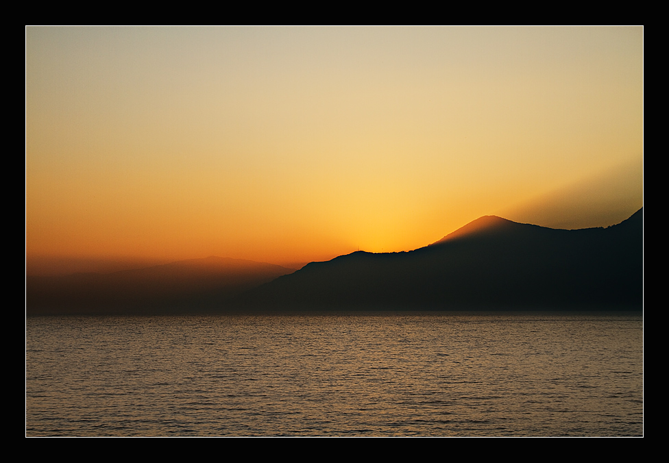 Tramonto sul lago Maggiore