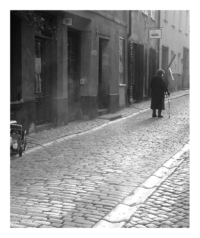 lunga la via .........