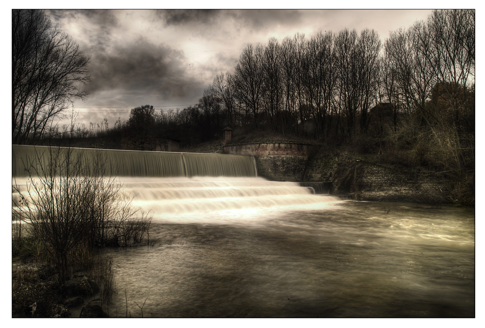 Paesaggio ad alto contrasto tonale