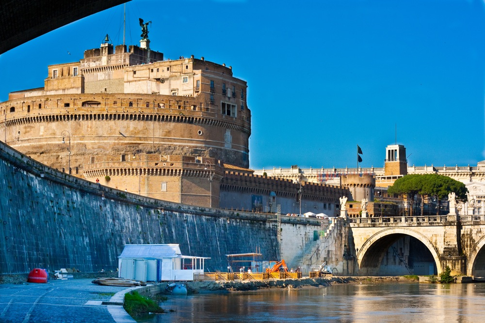 Castel sant'angelo dal  Tevere
