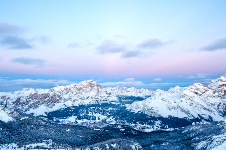 uno sguardo verso cortina