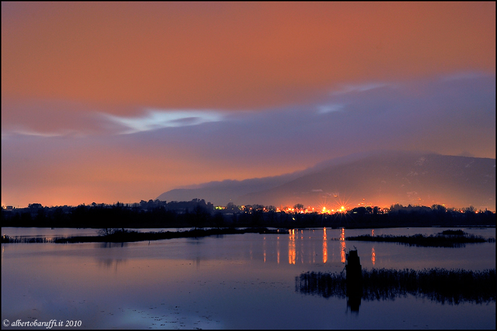 Torbiere del Sebino poco dopo il tramonto