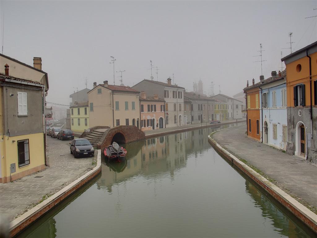 Comacchio con nebbia...