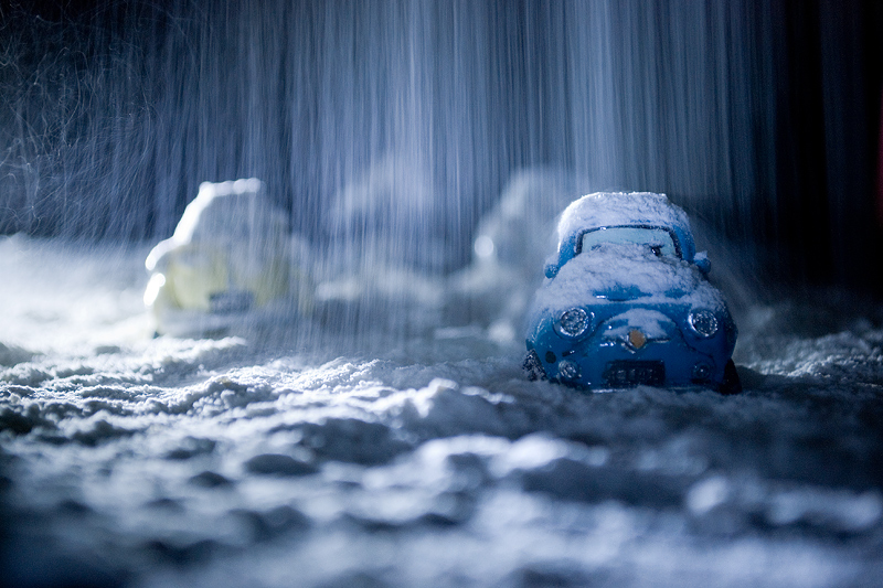 Snowy Winter Night Race