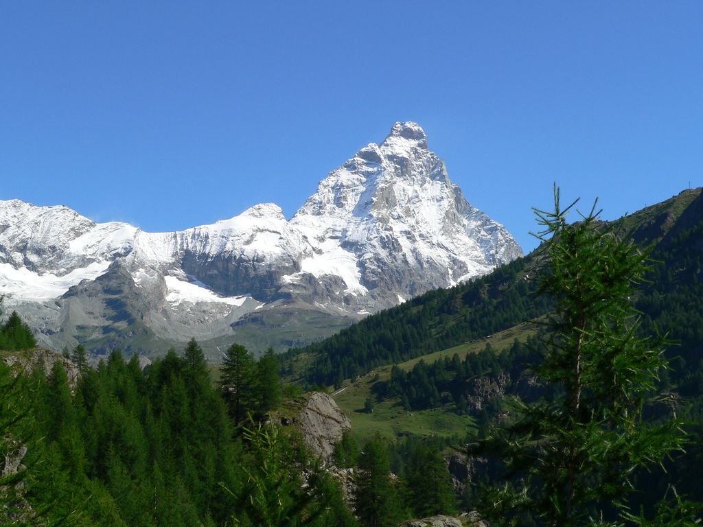 Una veduta del Monte Cervino