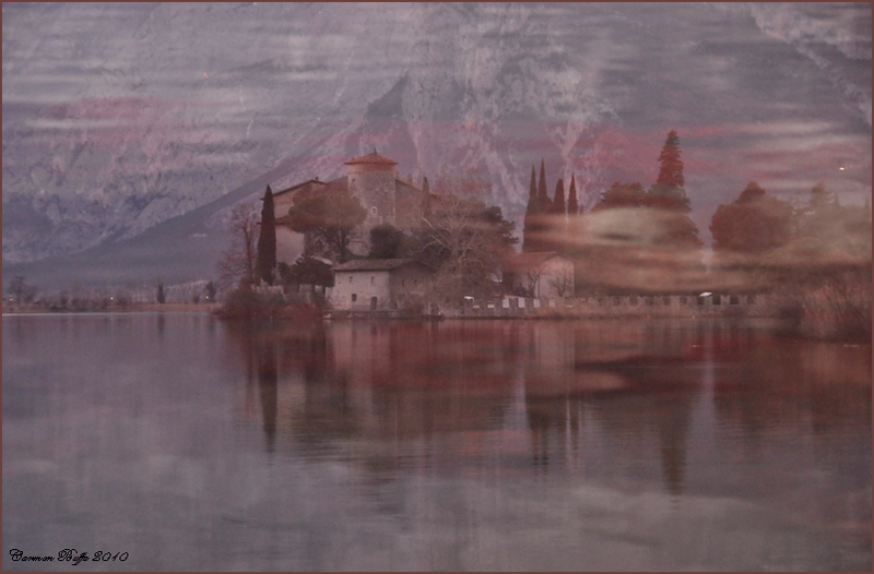 Sempre lui Castel Toblino