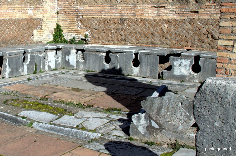 ostia antica bagni pubblici