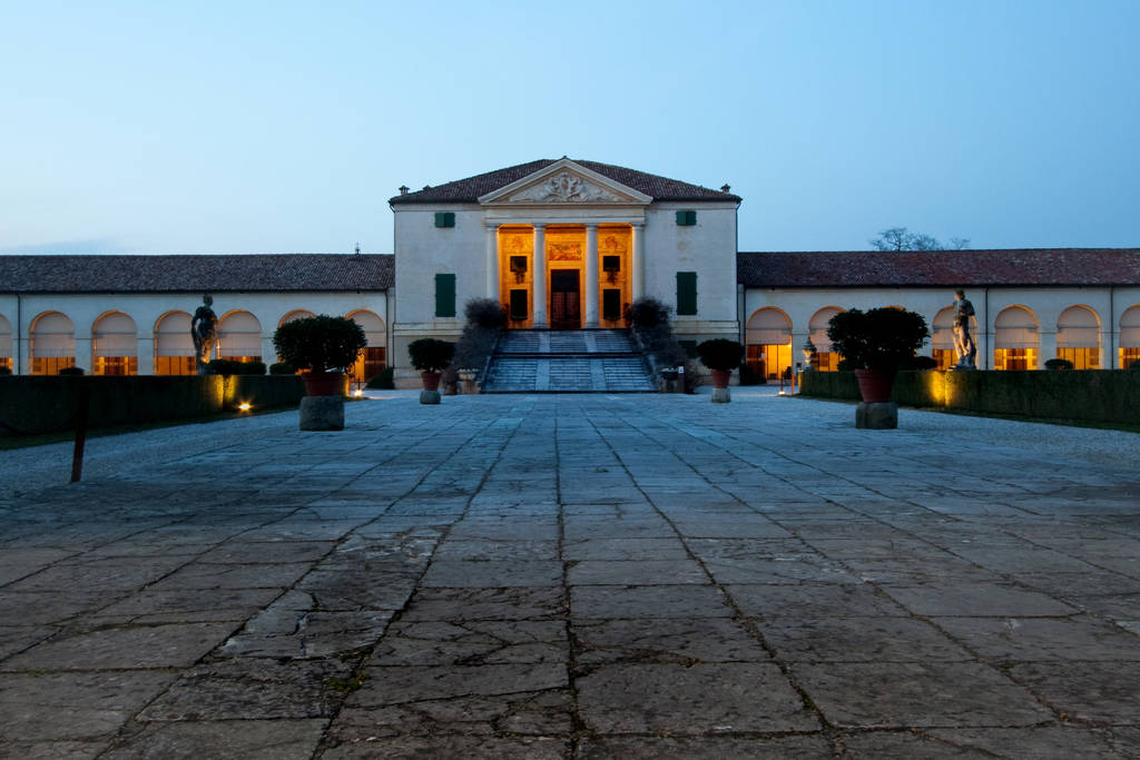 Villa Emo