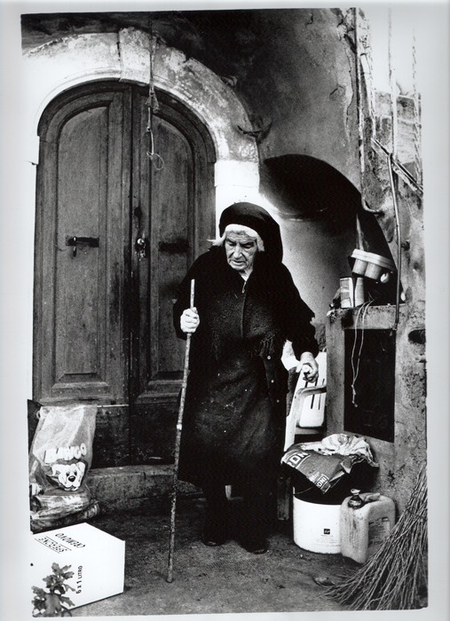 s.benedetto in perillis (aq) 02 - kodak tri-x 400