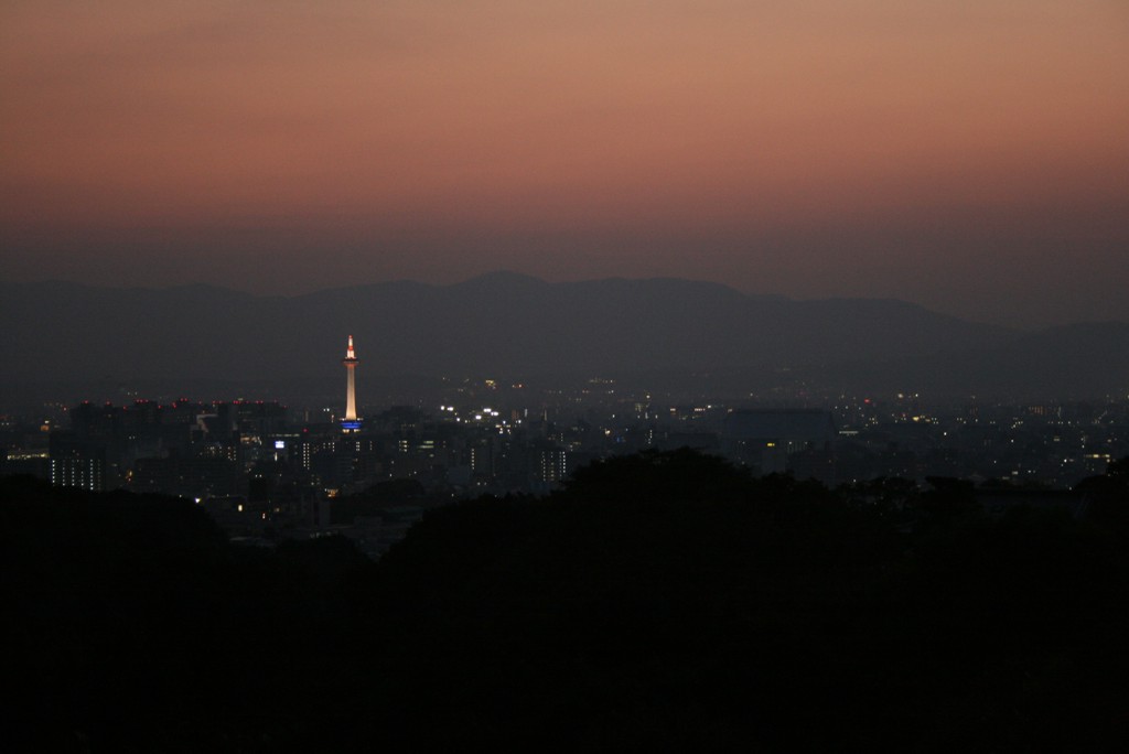 Kyoto all'imbrunire