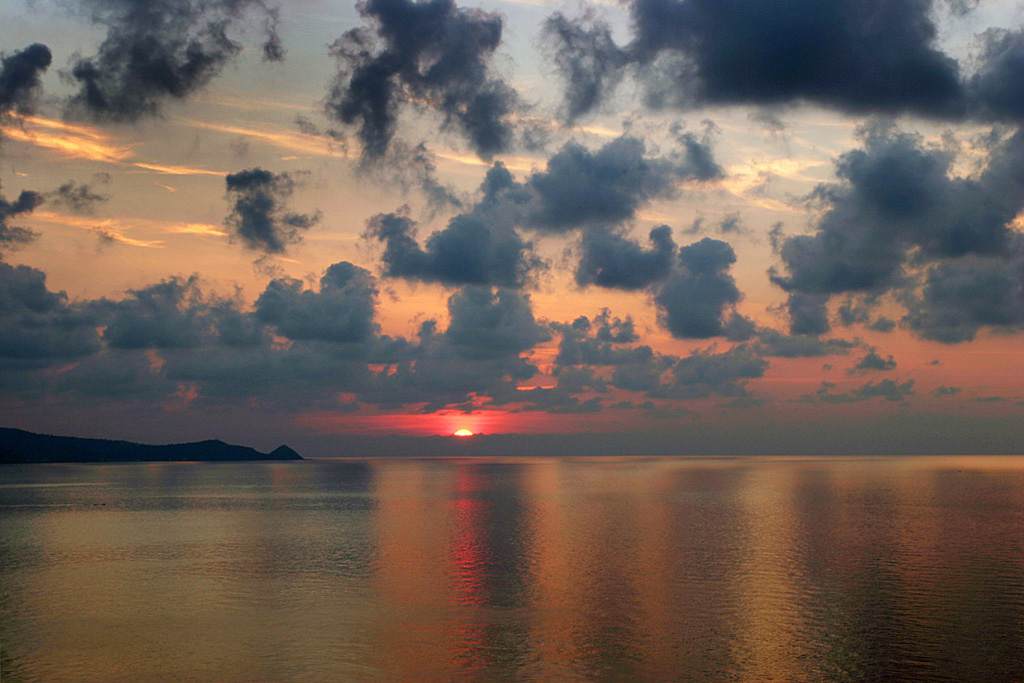 Tramonto da Capo Calav� sul mar Tirreno - Sicilia