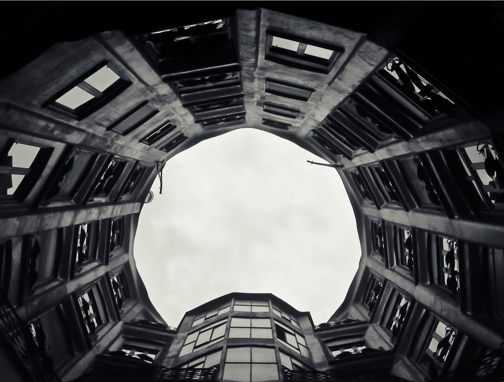 La Pedrera (da sotto)