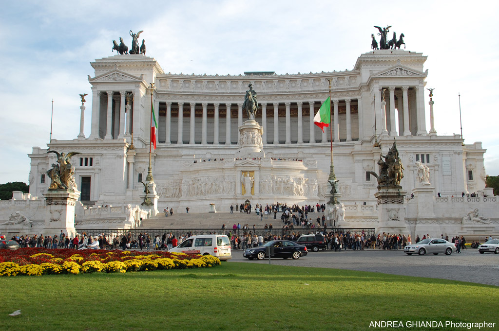 Buon compleanno ITALIA