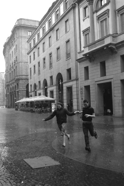 La pioggia, all'improvviso...