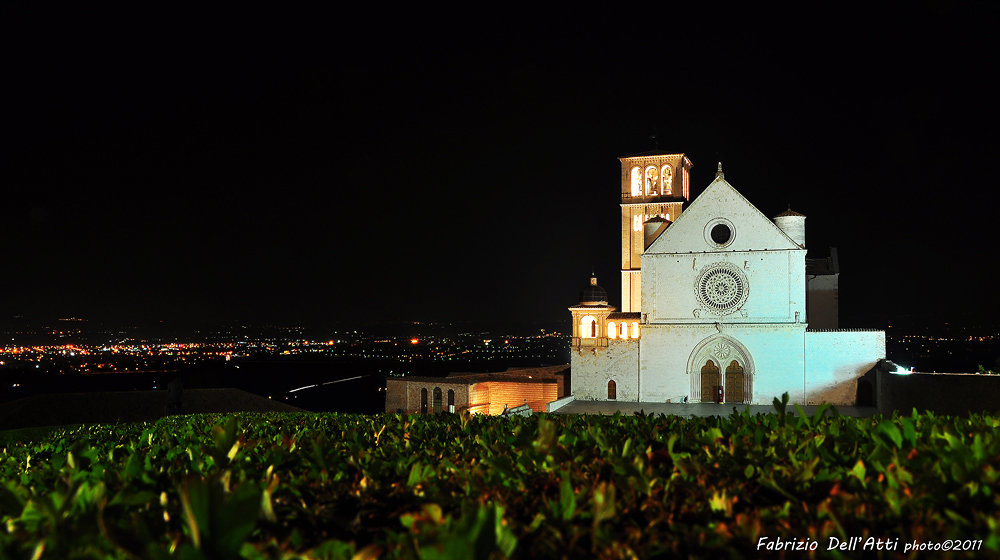 Assisi night