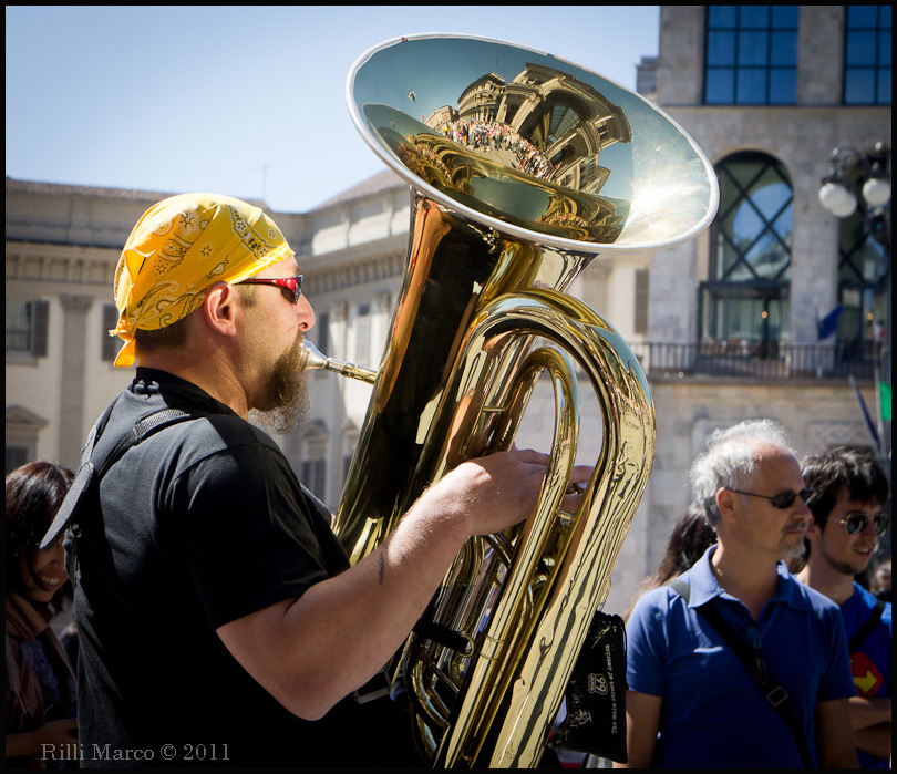 The reflection of the music