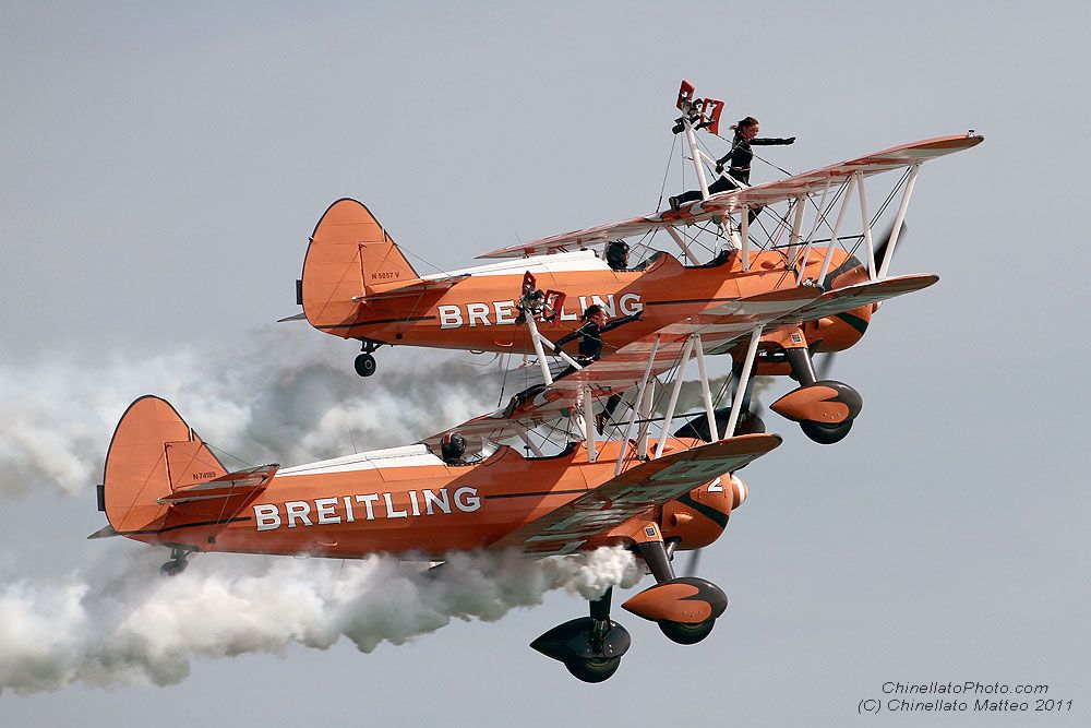 Jesolo Air Extreme 2011 - Breitling Wingwalkers