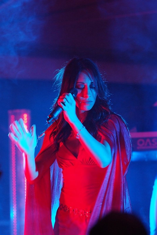 Disco Inferno ,la cantante