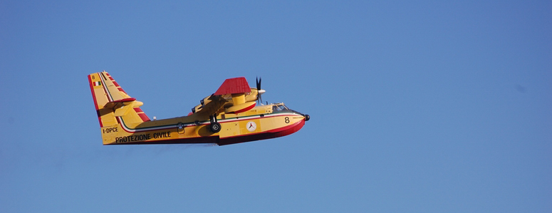 Canadair...