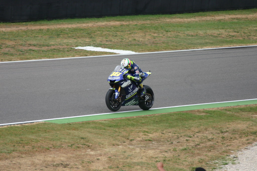 vale46 -2- mugello 2005