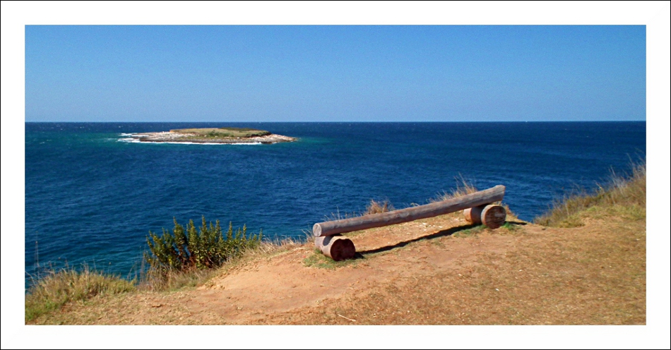 .............panchina..............