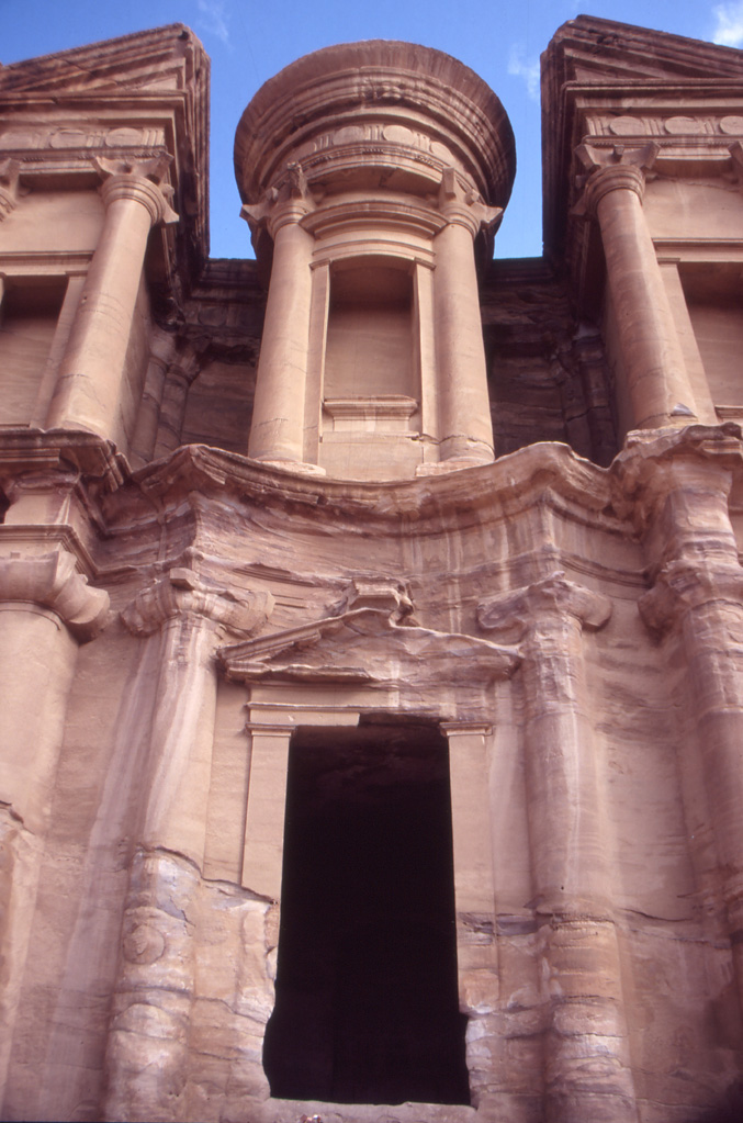 Petra tempio