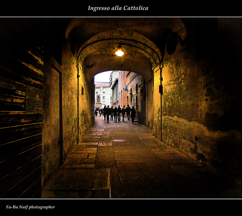 ingresso alla Cattolica