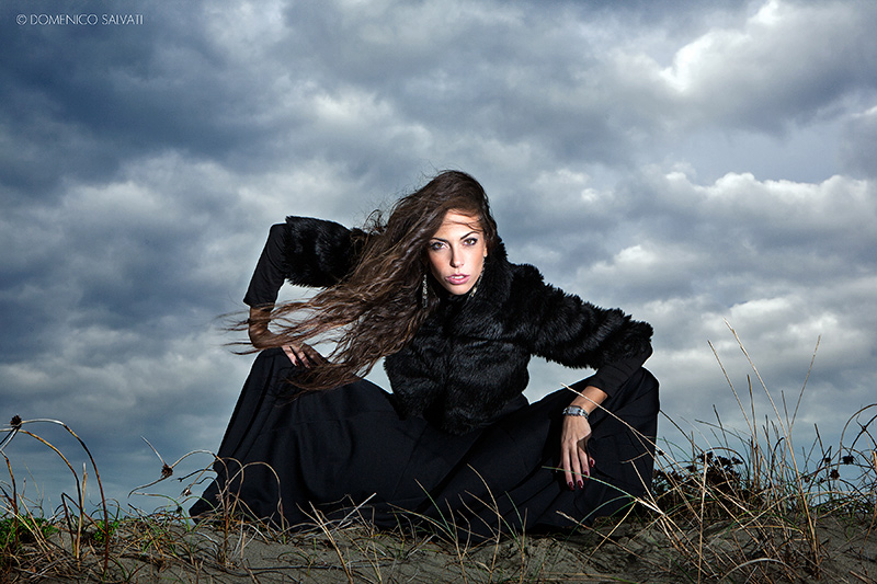 Il mio nome � Donna Tempesta e posso incenerirti con un solo sguardo