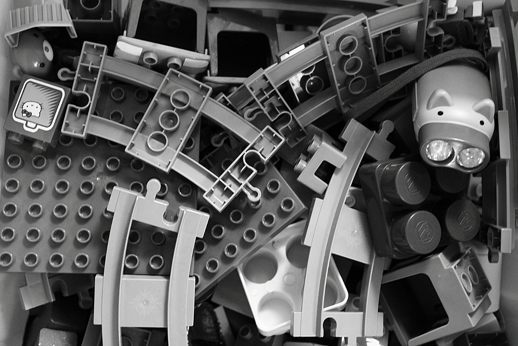 I Maiali non rimangono mai sotto le macerie