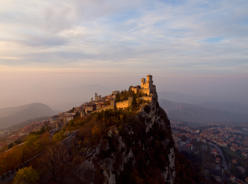 Novecento ravishes San Marino
