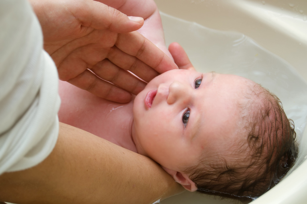 occhi solo per mamma .....