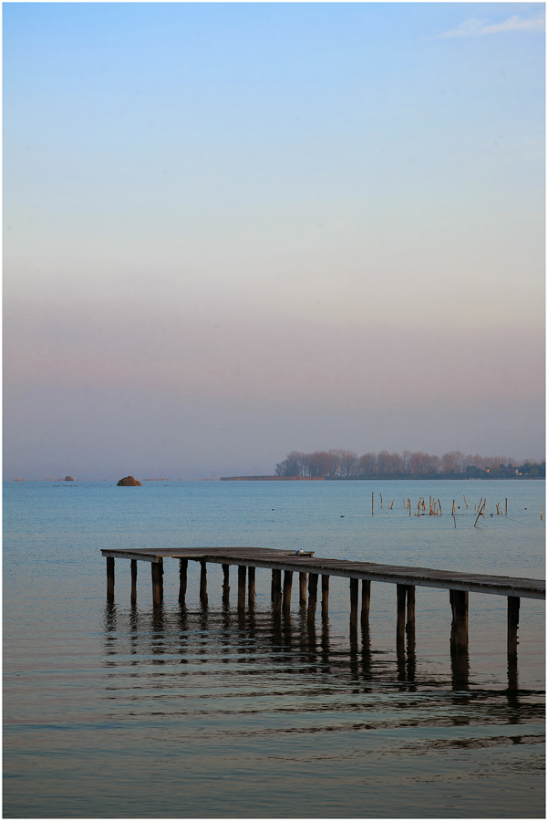 tardo pomeriggio al lago
