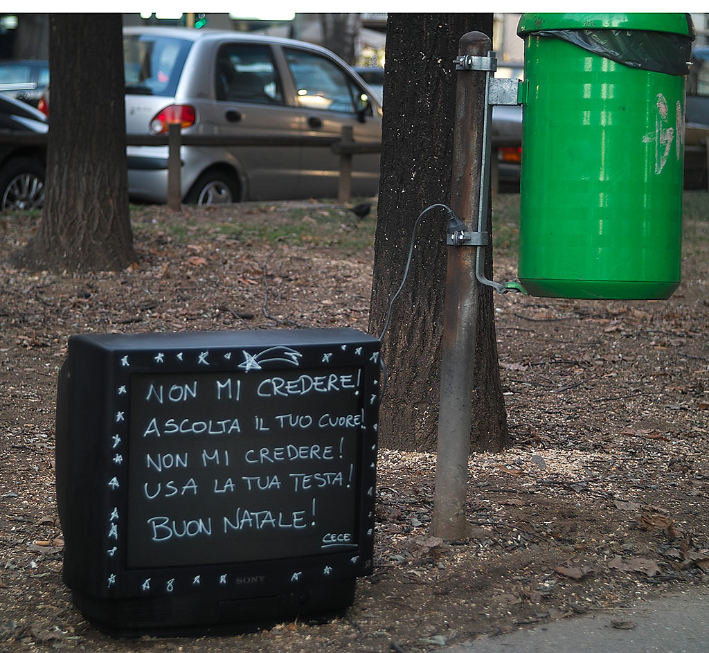 Buon natale a tutto il forum....