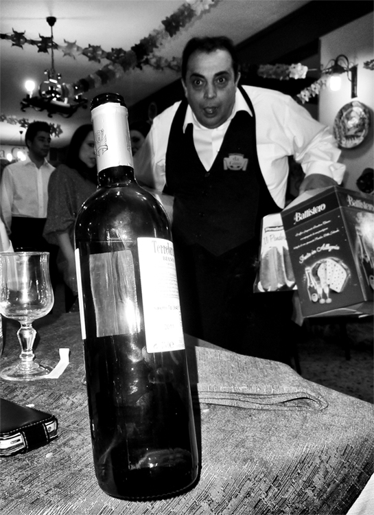 La Bottiglia Equilibrista