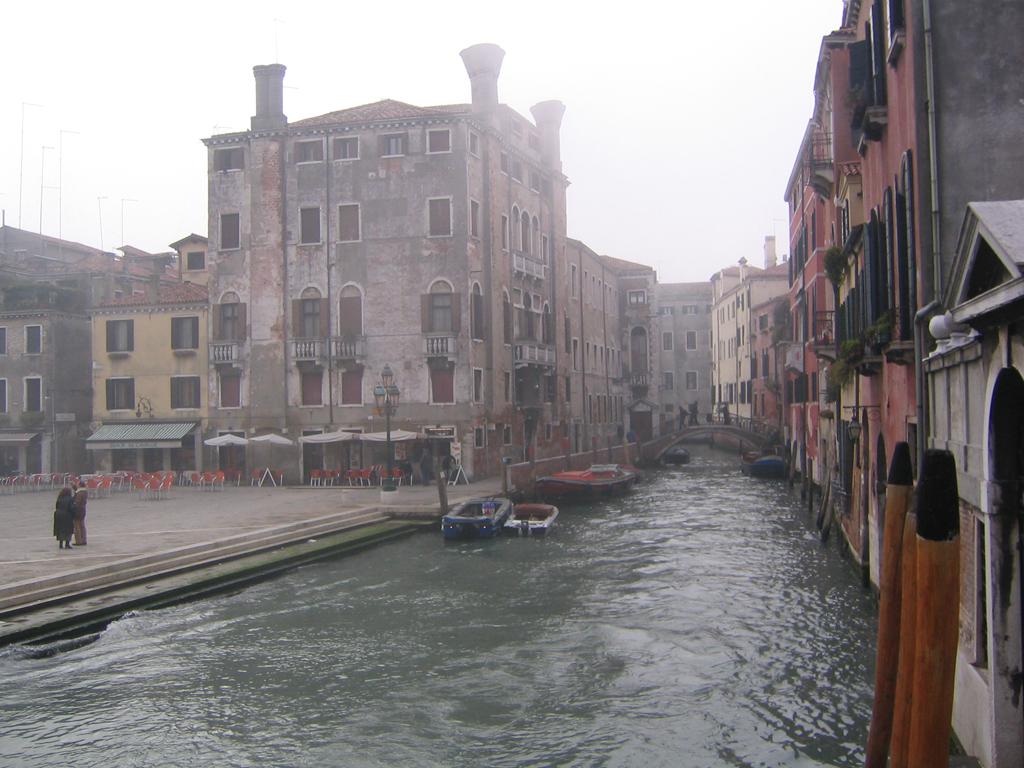 Venezia e foschia