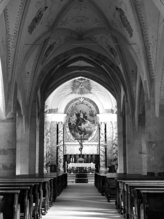 interno della Pieve di S.MARIA ASSUNTA DI CAVALESE
