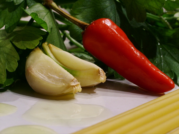AGLIO OLIO E... PEPERONCINO