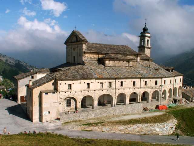 Un santuario tra le nuvole