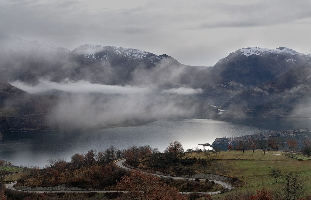 Lago del Turano