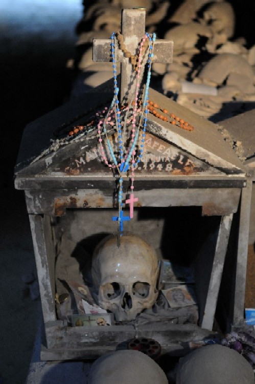 Il Cimitero delle Fontanelle.