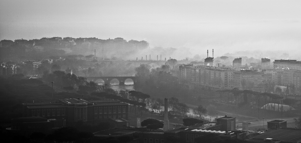 Roma nebbiosa
